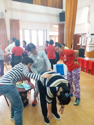 facebook 3(1)_300.JPG